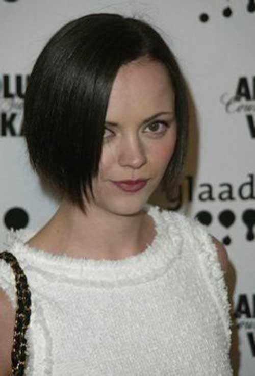 Straight Wedge Hairstyles for Short Hair