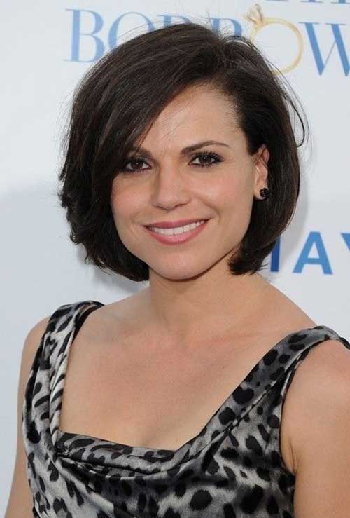 Trendy Hairstyles for Short Hair-15