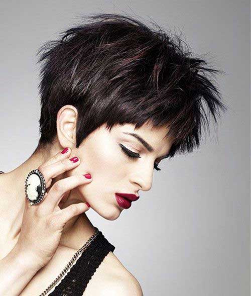 Trendy Hairstyles for Short Hair-18