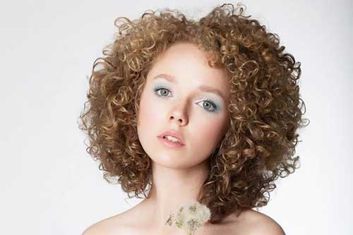 Short Curly Hair Round Face