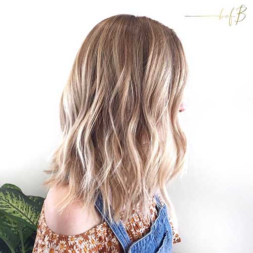 Short Blonde Hairstyle - 22