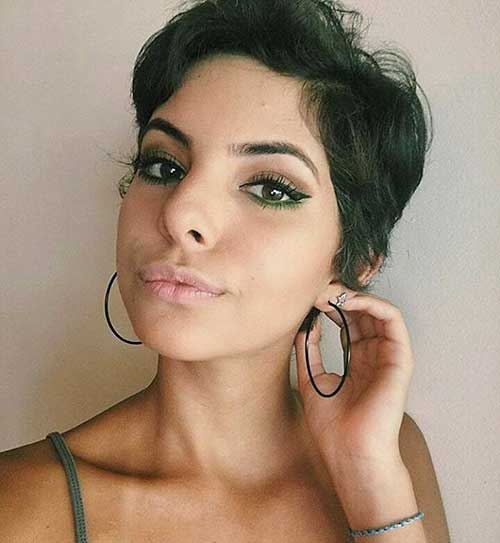 Nice Short Hairstyles for Girls - 25