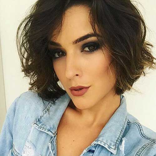 Short Messy Hairstyle - 34