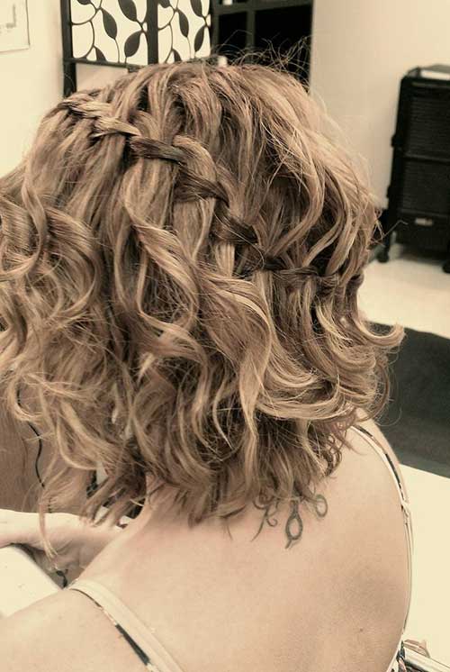 Cute And Easy Hairstyles For Short Hair-24