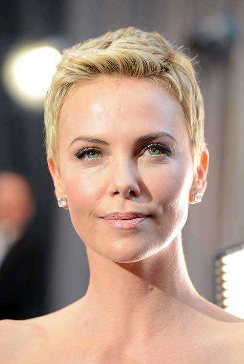 Charlize Theron Pixie Cuts-8