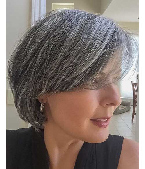 Gorgeous Short Hairstyles for Women Over 50
