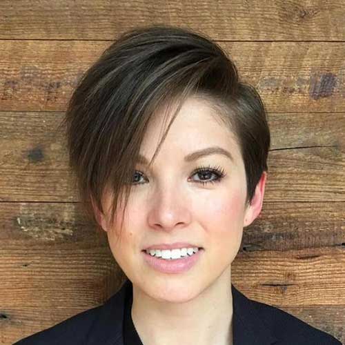 Trendy Short Hairstyle for Girls