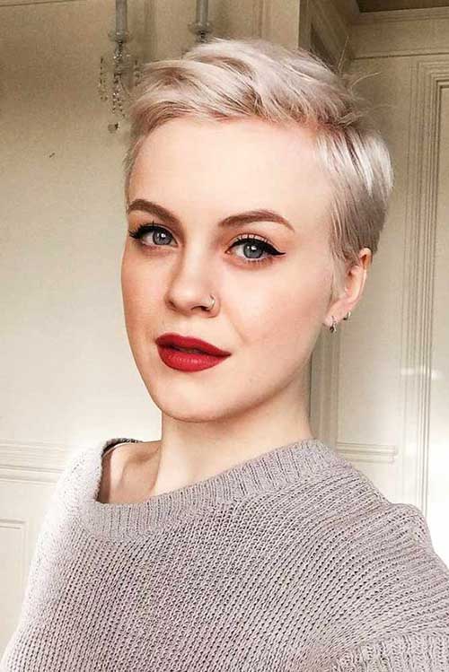 Short Hairstyles for Women with Fine Hair