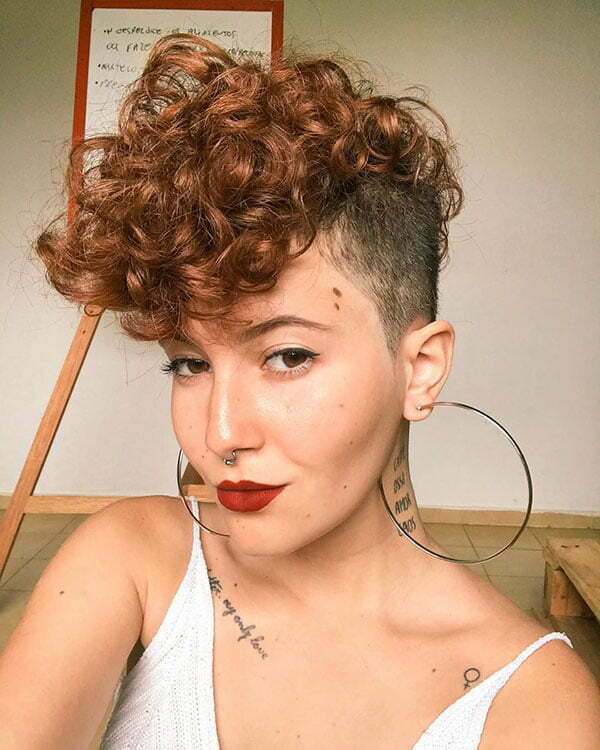 Cute Hairstyles For Short Curly Hair