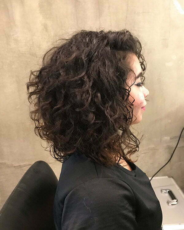 Short Curly Wavy Hairstyles
