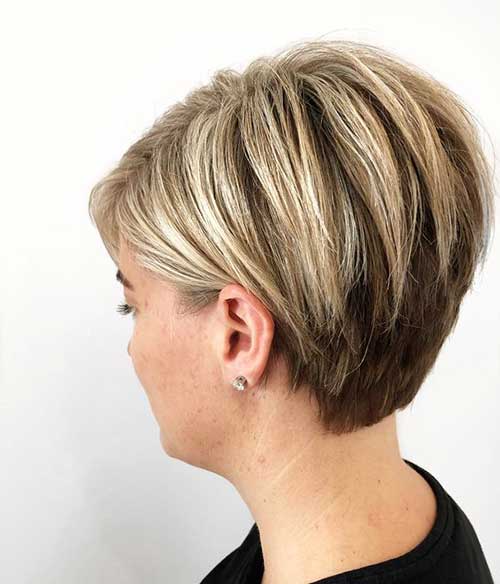 Chic Short Haircuts for Women Over 50