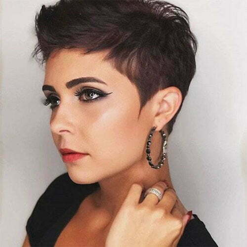 Hot Short Haircuts for Ladies