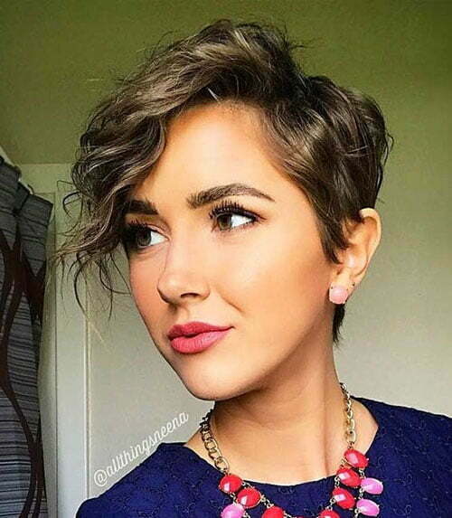 Short Curly Modern Hairstyles-10