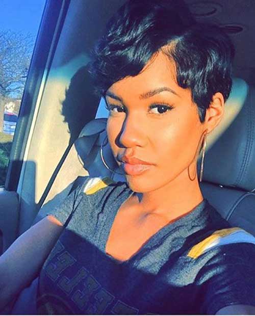 Curly Pixie Haircuts for Black Women-14