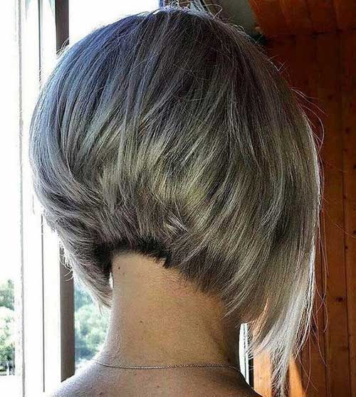 Short Haircuts for Women Over 40