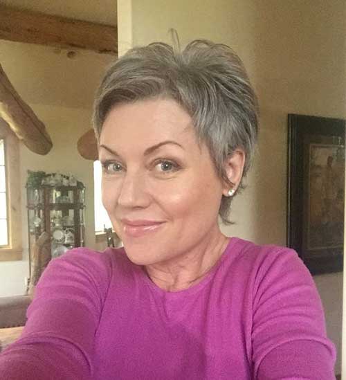 Very Short Haircuts for Older Women