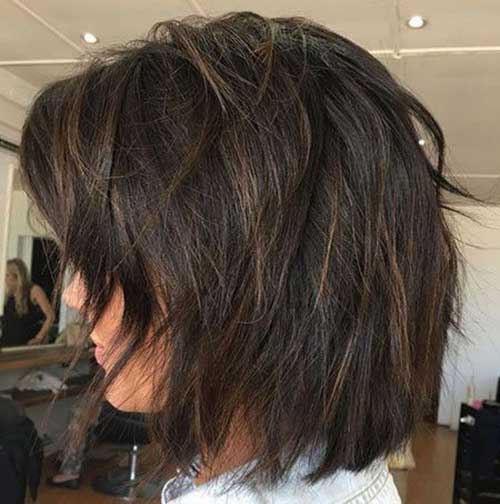 Modern Short Layered Haircuts for Women-11