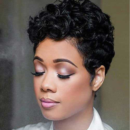Short Haircuts for African American Women-25