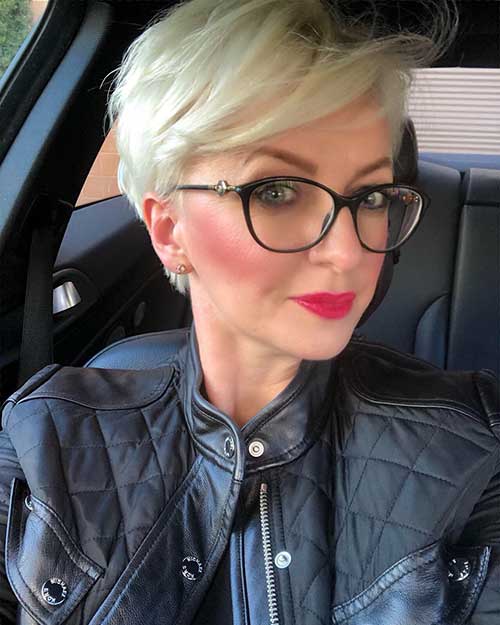 Best Short Haircuts For Women With Fine Hair