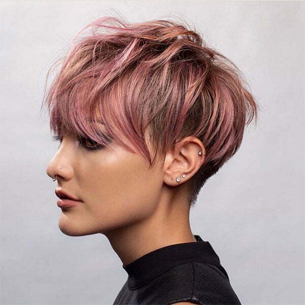 30 Female Short Pink Haircuts That Create a Sweet Effect