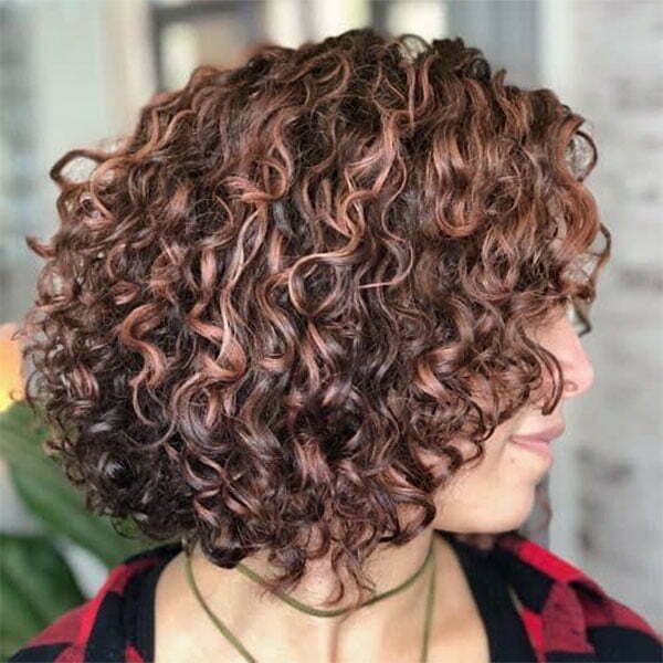 hair design for short curly hair