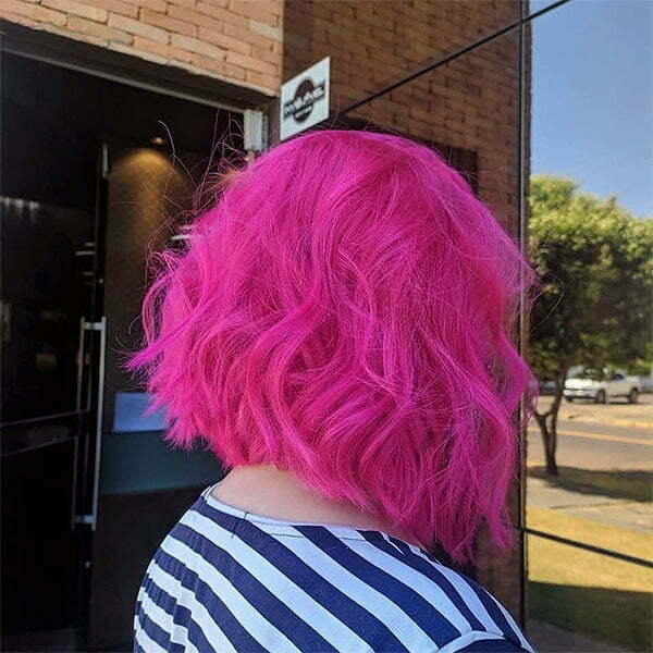 pink hair women