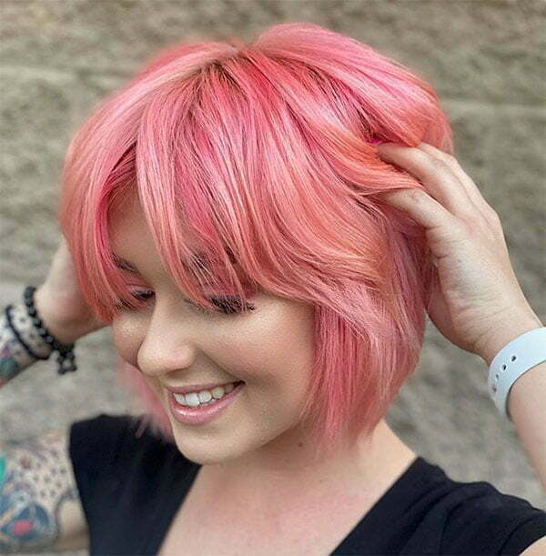 pink hair women
