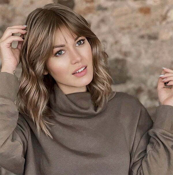 30 The Best Short Haircuts for Wavy Hair You’ll Want to Try | Short ...