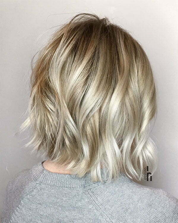 short hairstyles for wavy hair 2021