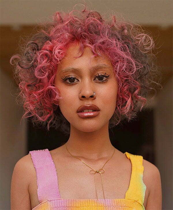 womens short pink hairstyles
