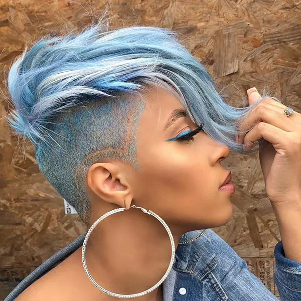 Short Blue Hair Color for Black Women