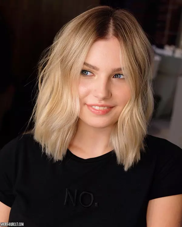 Short Cute Hairstyles for Round Faces