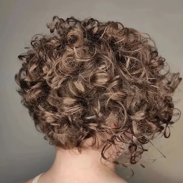 Short Stacked Curly Hair