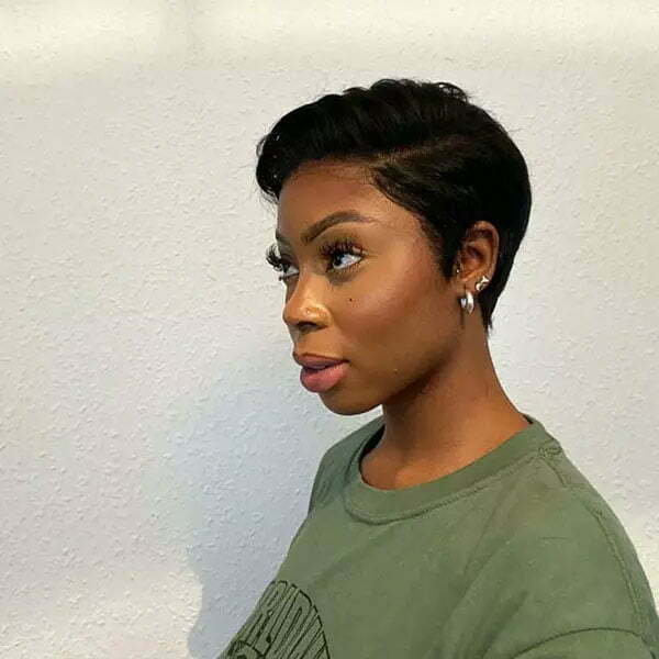 Short Haircuts For Black Women With Round Faces