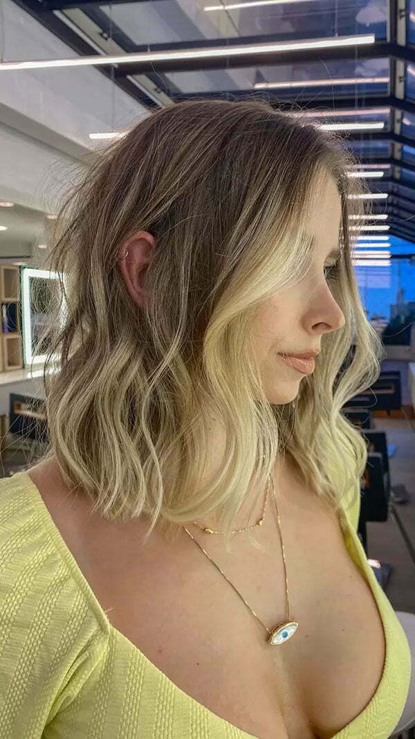Short Hairstyles For Fine Wavy Hair