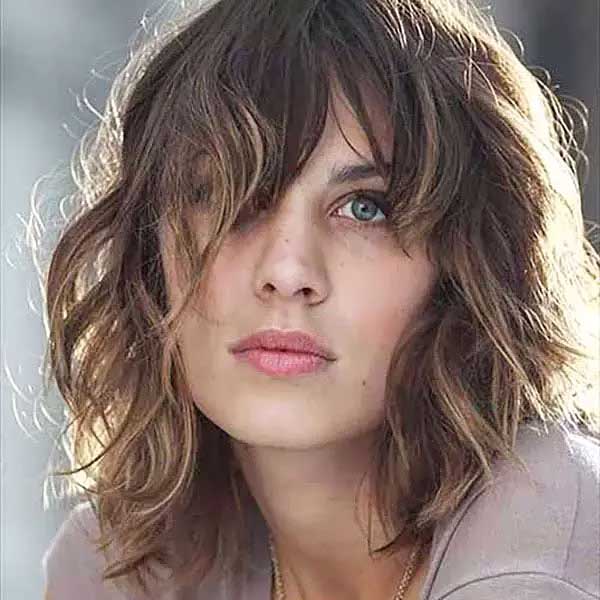 Short Wavy Hairstyles With Bangs
