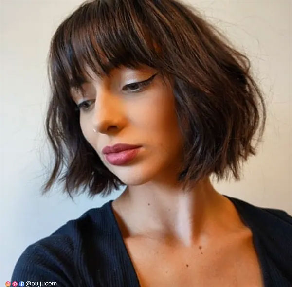 Chin Length Hairstyles With Bangs