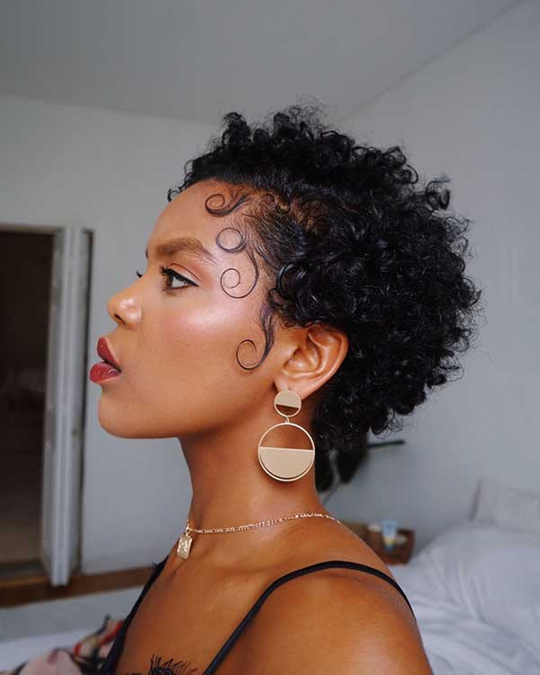 Trendy Short Natural Hairstyles