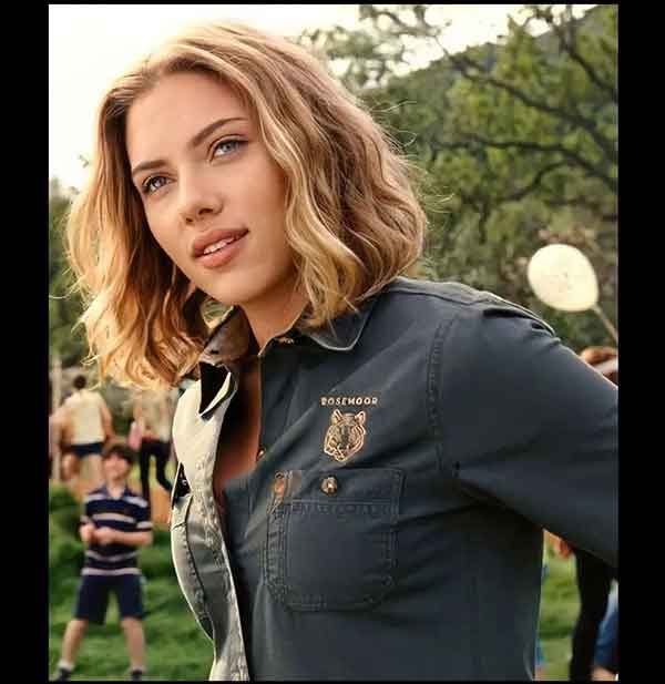 Scarlett Johansson Short Wavy Hair