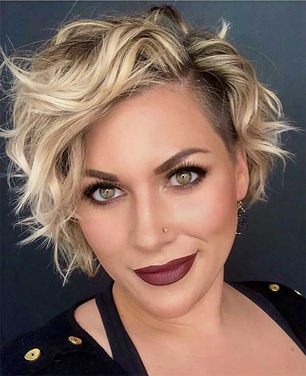 Short Blond Curly Hairstyles