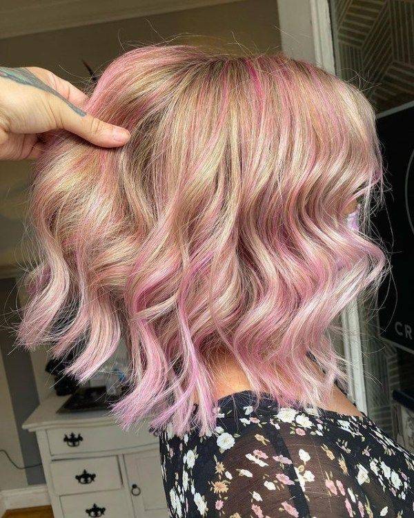 Short Blonde Hair With Pink Highlights