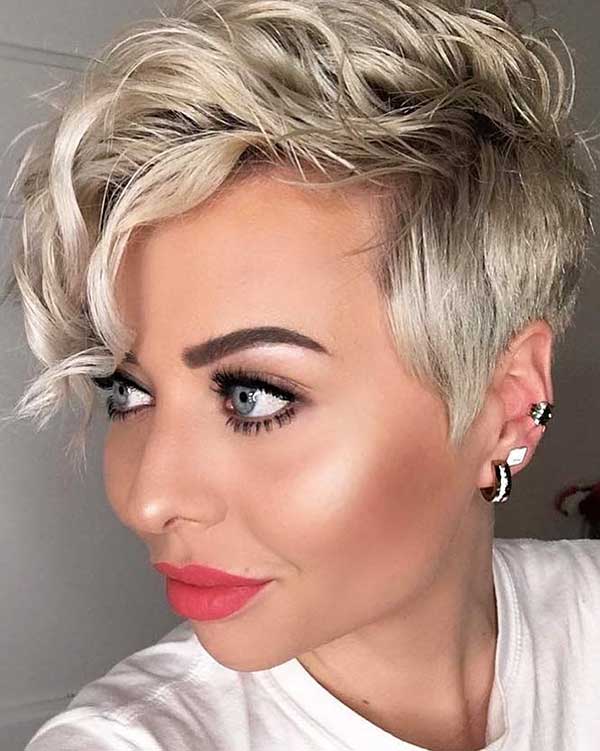 Short Curly Blonde Hair With Bangs