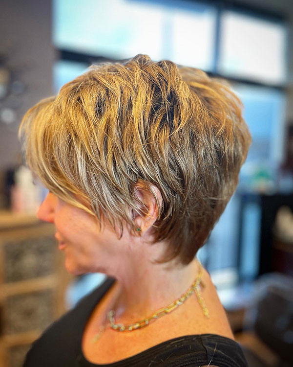Short Hairstyles For Very Thin Hair Over 60