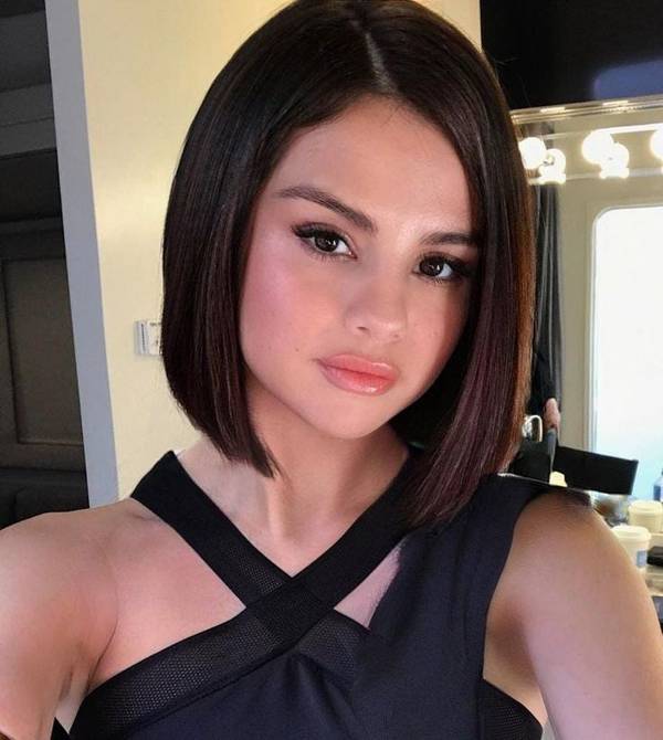 Selena Gomez Hairstyle Short