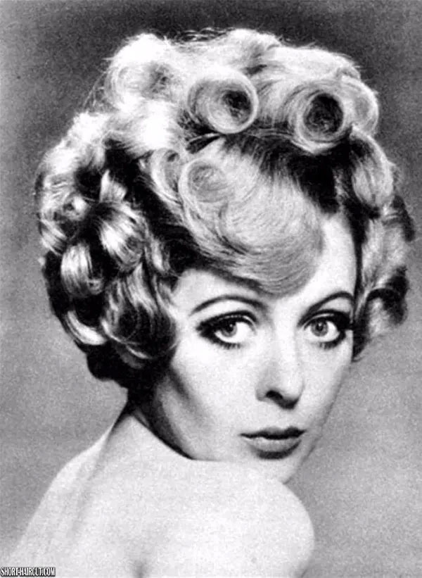1960S Hairstyles For Short Hair