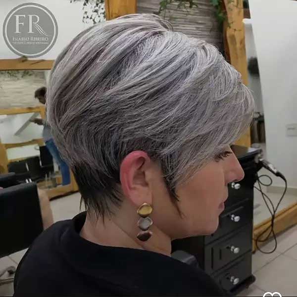 Short Layered Grey Hair