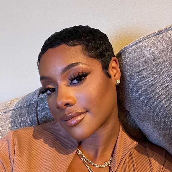 Short Natural Haircuts For Black Females 2023