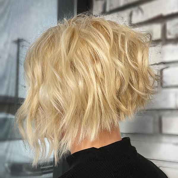 Stacked Bob With Layers