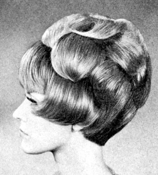 60S Updo Hairstyles