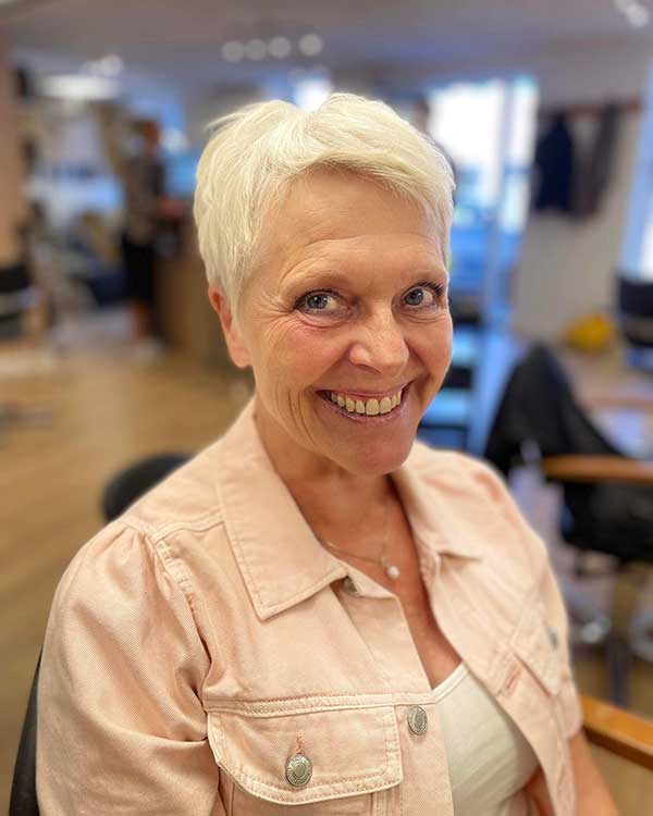 Very Short Pixie Cuts For Older Woman